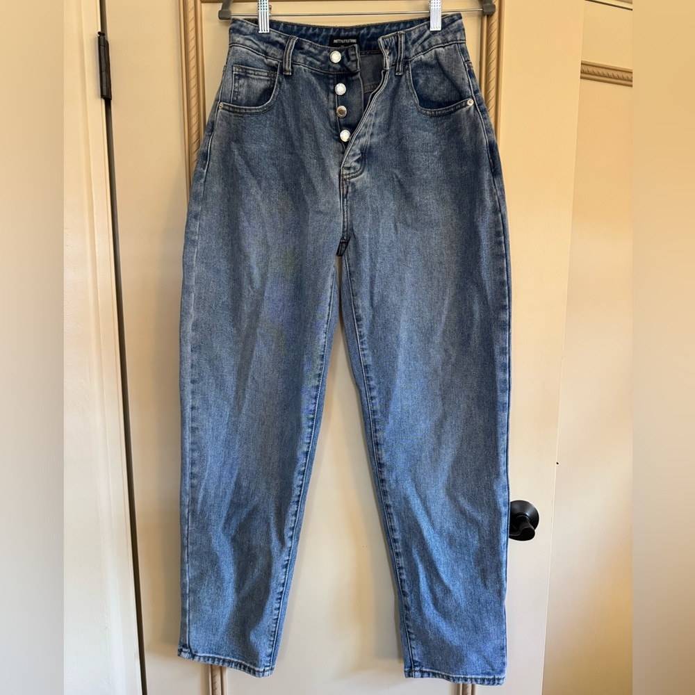 PrettyLittleThing Light Blue Denim Jeans